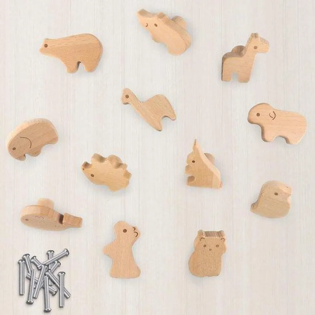 Aménager une chambre d'enfant : 12 boutons de meuble animaux en bois