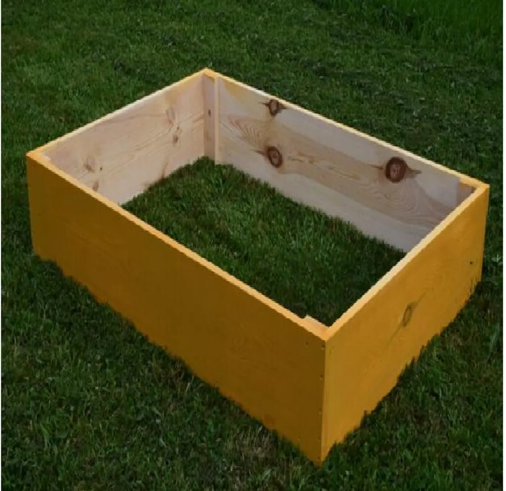 Jardinière bois protection plantes moderne avec bac à fleurs robuste