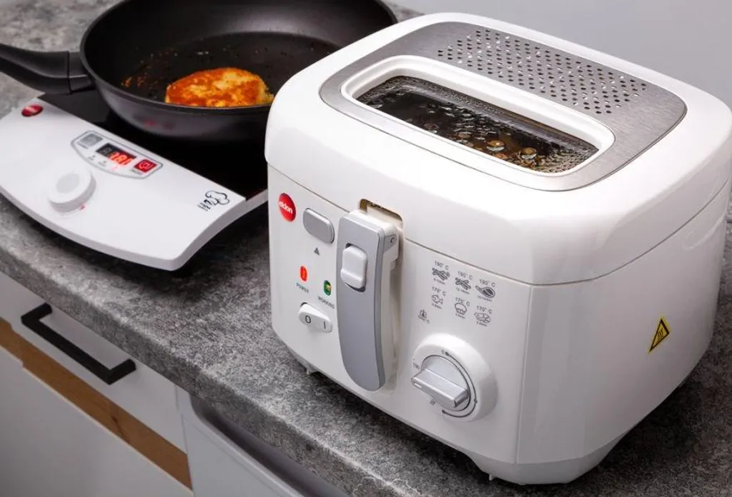 Friteuse Eldom FR18 capacité 2,5L thermostat réglable 150-190 °C Gris - 8