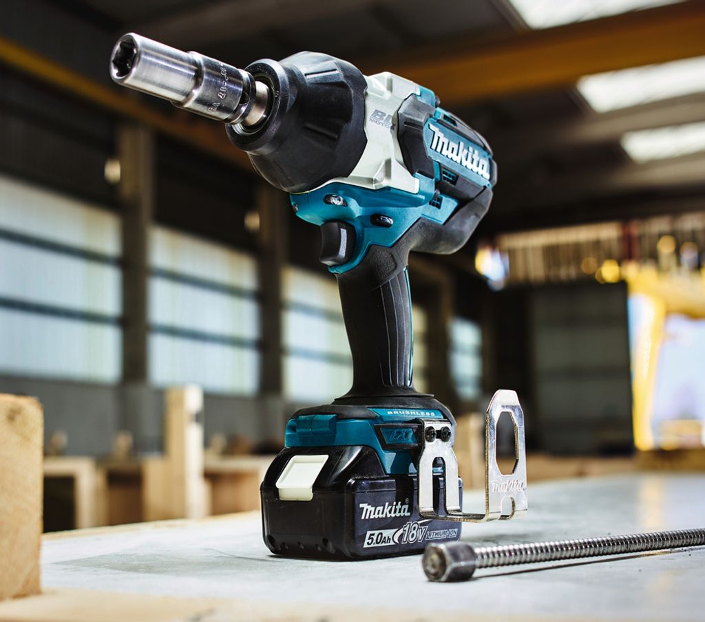 Makita DTW1002Z Akku-Schlagschrauber Produktbild 9