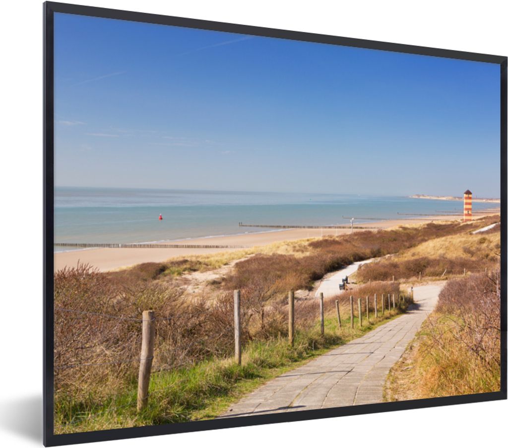 MuchoWow Gerahmtes Poster Strand - Meer - Leuchtturm - Niederlande 80x60 cm - Poster mit Schwarzem Bilderrahmen Wandposter Rahmen Foto Bilder - S...