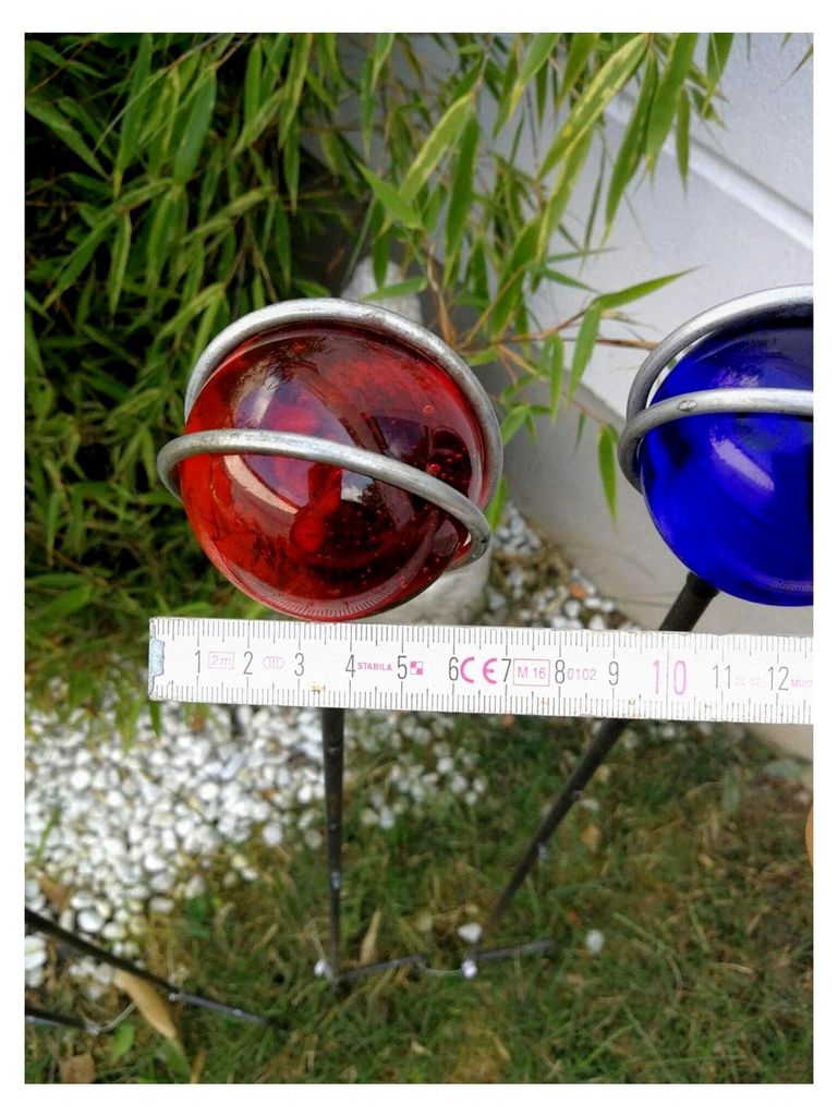 Gartenstecker mit Glaskugel 6 cm, Gartenfigur, Gartendekoration, Höhe 105 cm, grün