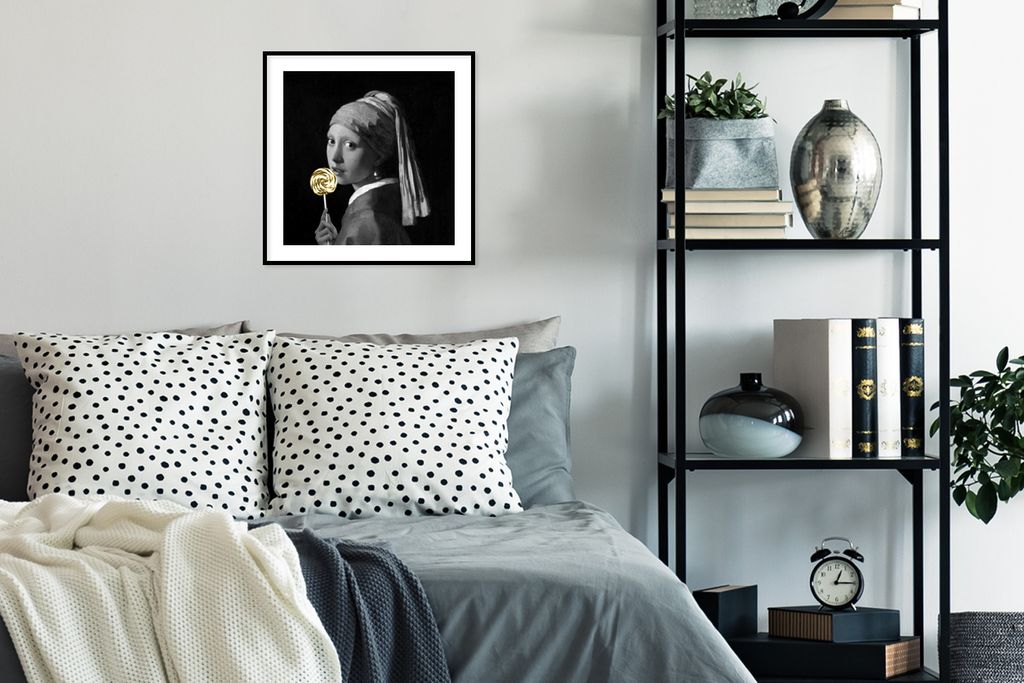 MuchoWow MuchoWow Gerahmtes Poster Das Mädchen mit dem Perlenohrring - Vermeer - Süßigkeiten 40x40 cm - Poster mit zchwarzem Bilderrahmen - ...