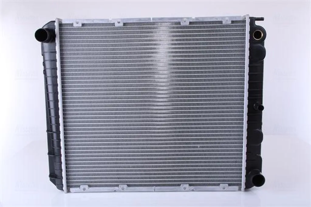 Radiateur Moteur Nissens 65525A pour Volvo 240 740 940 OE 1219829
