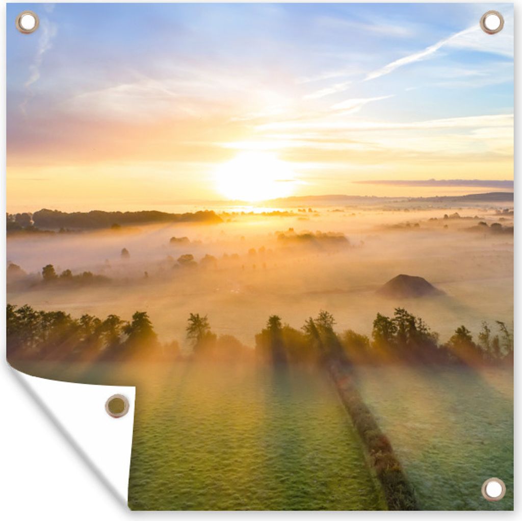 MuchoWow 50x50 cm Outdoor-Poster Gartendeko Sichtschutz Garten Poster für den Garten Farbenfroher Sonnenaufgang über einer ruhigen Landschaft