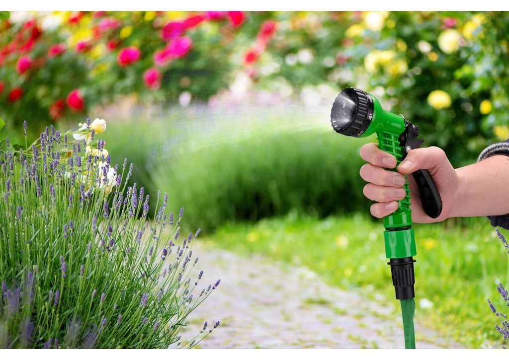 Kinzo Flexibler Gartenschlauch 10 m inkl. Sprühkopf mit 7