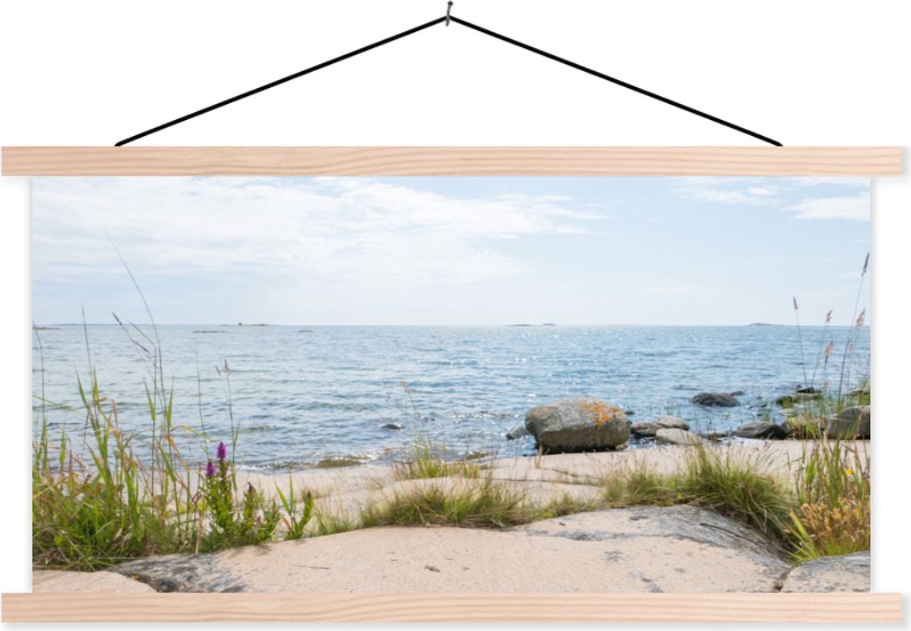 MuchoWow Textilposter Strand - Meer - Kieselsteine 120x60 cm mit holzfarbenen Rahmen - Klemmleiste