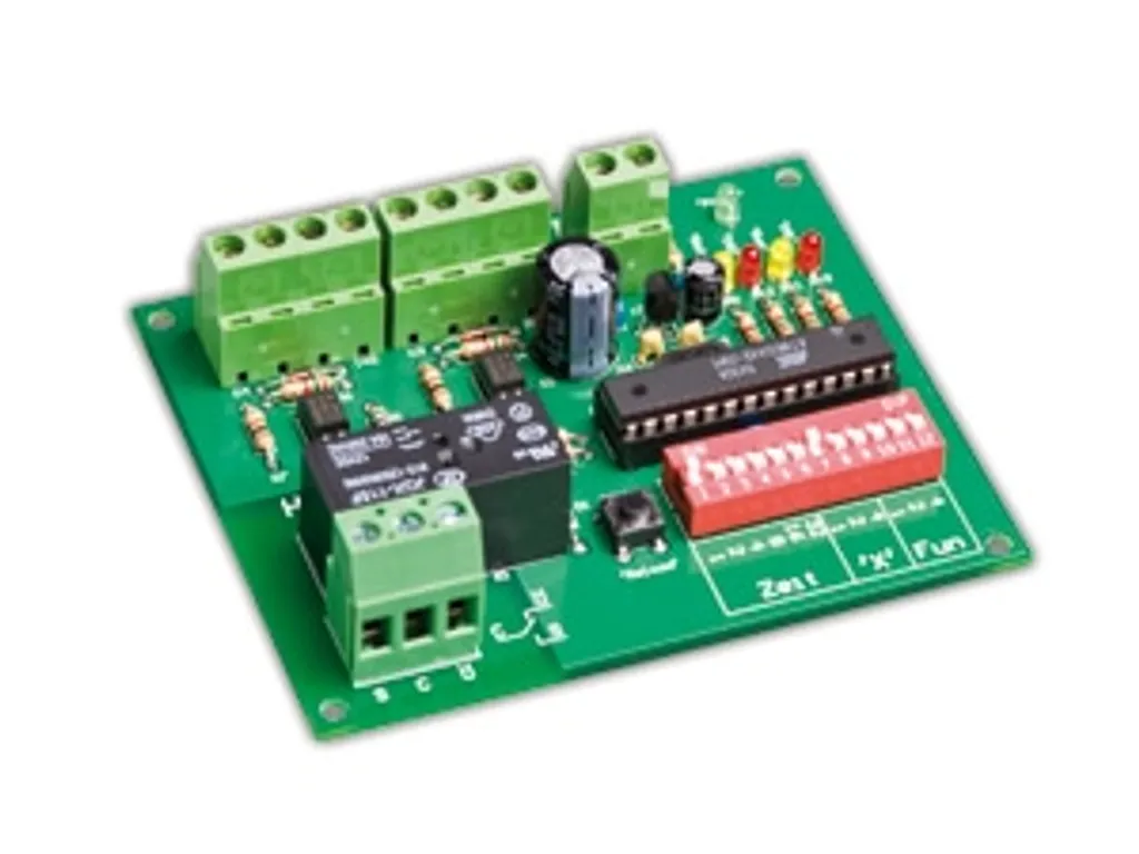 Relais temporisé universel H-TRONIC multi-tension pour rail DIN 12-240V