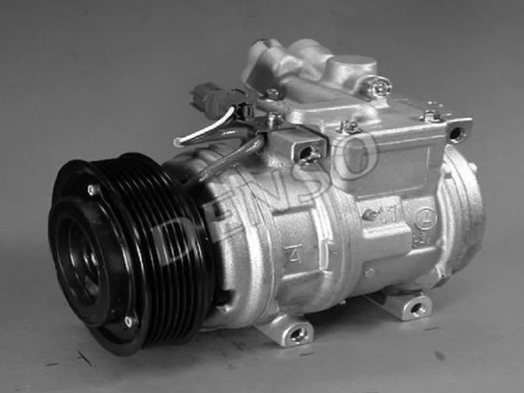 Compresseur d'air DENSO DCP14006 pour Climatisation Automobile d'Origine