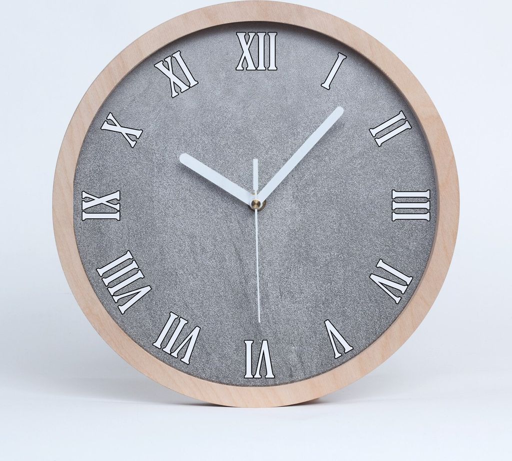 Holzuhr 20fi cm wanduhr - weiße Spitzen - graue Wand