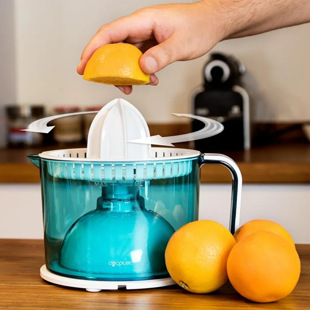 Presse-agrumes Cecotec ZitrusEasy Basic Bleu facile à laver et pratique