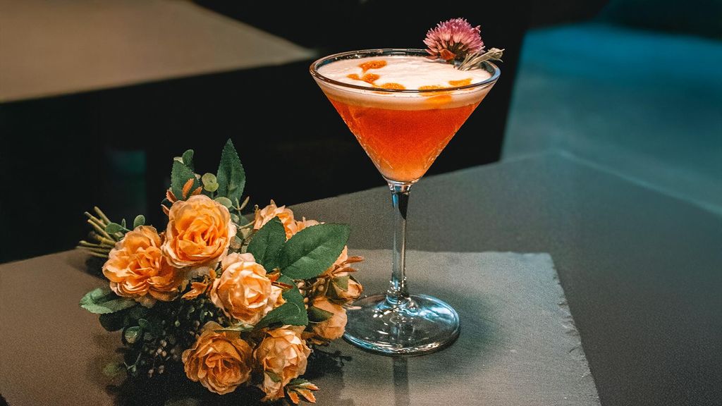 Jochen Schweizer Cocktailkurs Paderborn (Aperitif); Erlebnis verschenken oder selbst erleben; Gutschein gültig für 1 Person