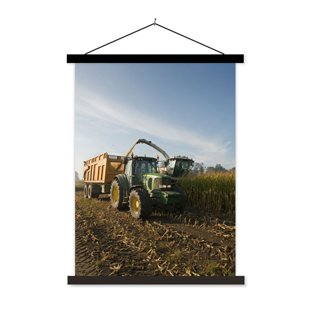 MuchoWow Textilposter Traktor - Anhänger - Mais - Grün - Landleben 90x120 cm mit schwarzem Rahmen - Dekoration