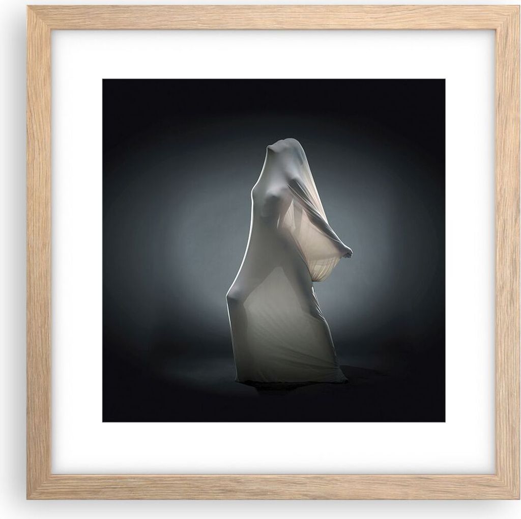 Gerahmtes Poster - Rahmen in heller Eiche - Künstlerisch Frau Kampf - 30x30 cm - Wand Bild - Wanddeko - Wandbilder - Wandposter - Bilderrahmen - B...