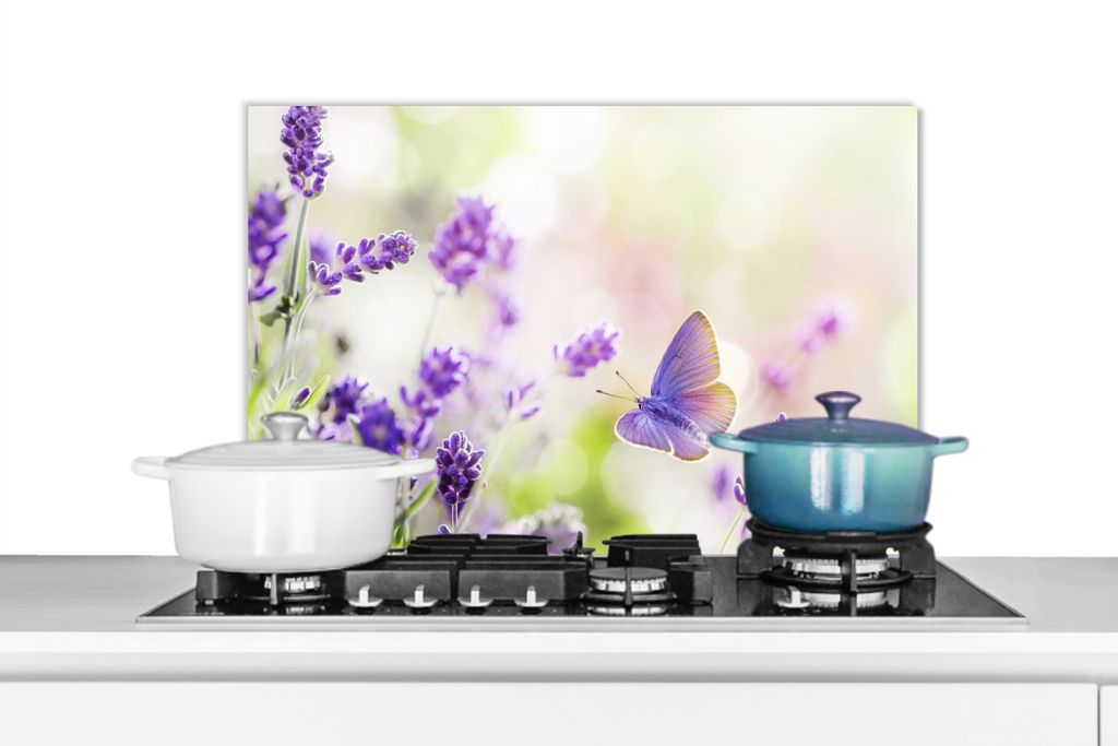 KitchenYeah Spritzschutz Küche - Küchenrückwand - Wandschutz für Herd und Spüle - Lavendel - Schmetterling - Blumen 70x50 - Alu-Dibond (Alte...