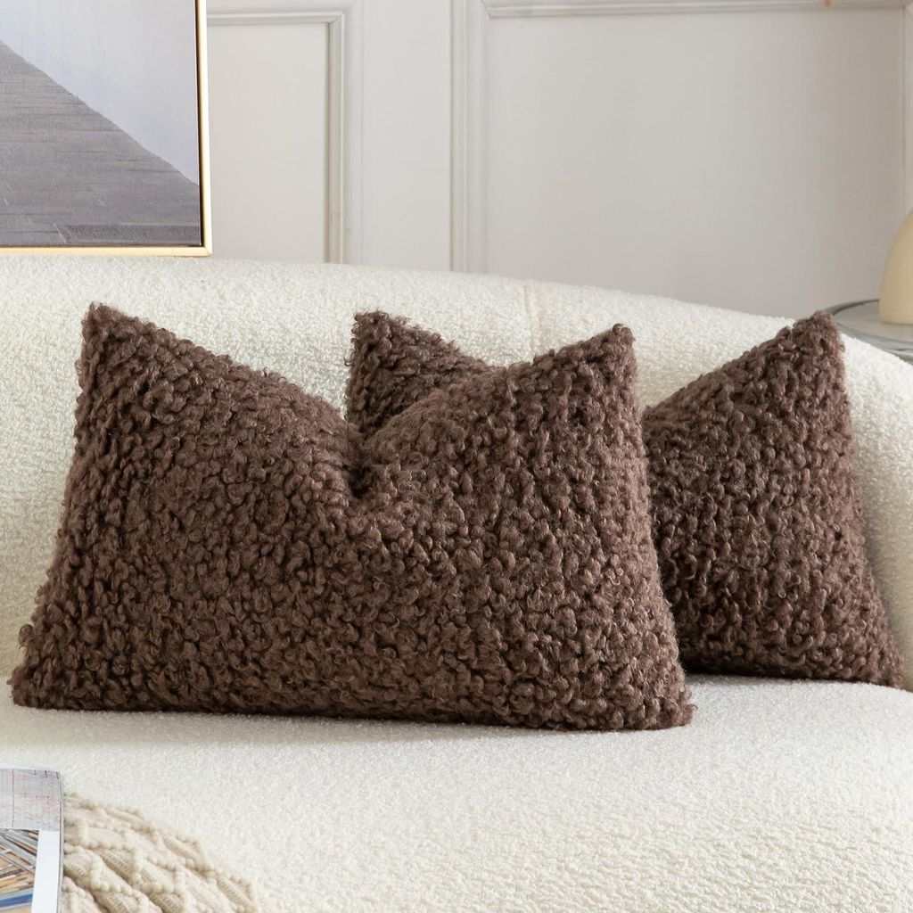 Set mit 2 Kissenbezügen aus Teddyfell-Imitat-Bouclé, Sofakissen, Dekokissen, Wohnzimmerkissen, 30 x 50 cm, schokoladenbraun