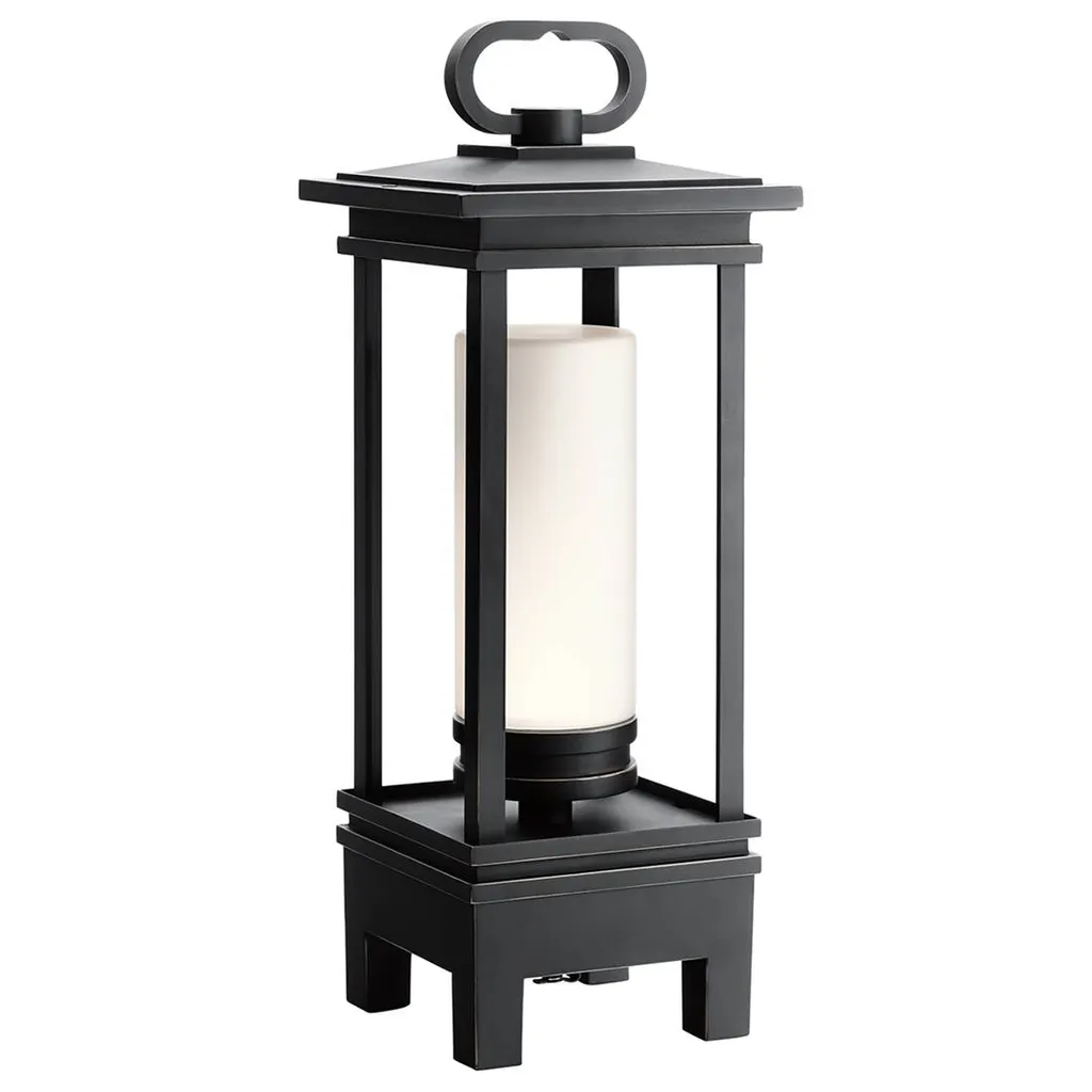 Lampe de jardin Bluetooth South Hope Kichler pour soirée d'été