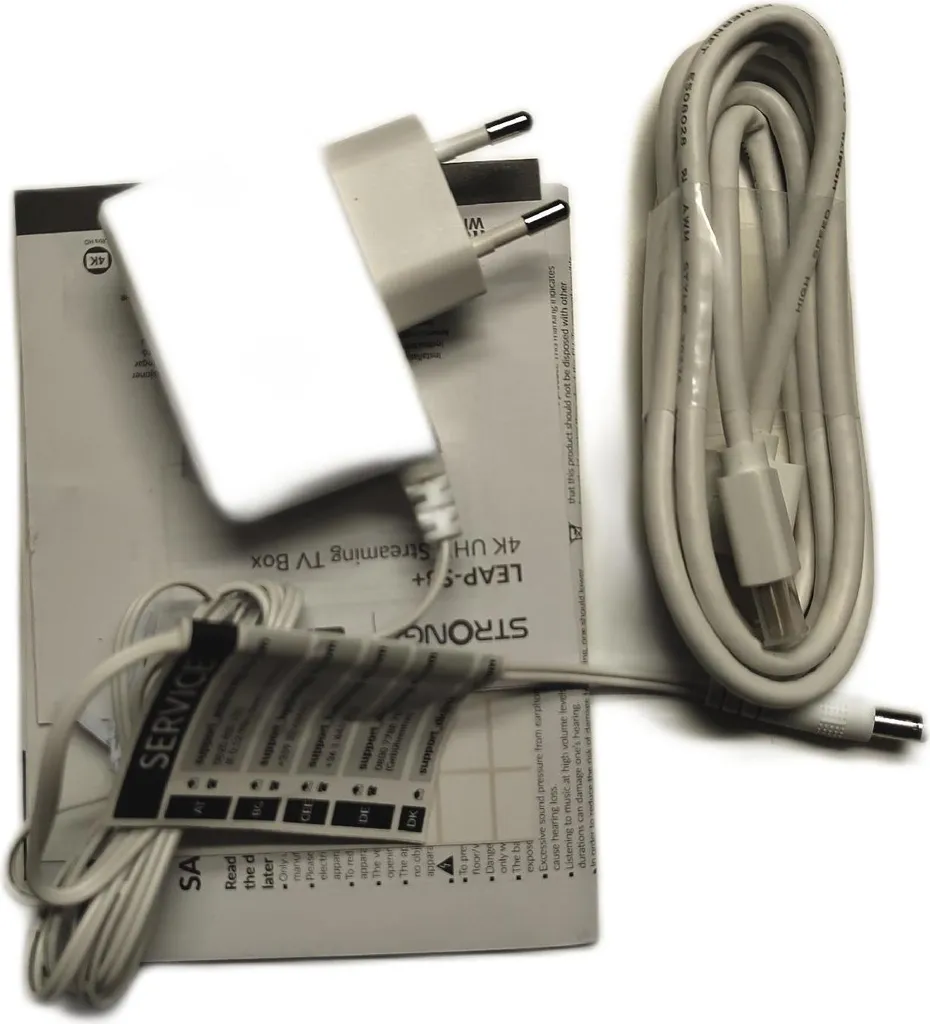 Passerelle multimédia Strong Leap-S3+ et boîtier décodeur IPTV