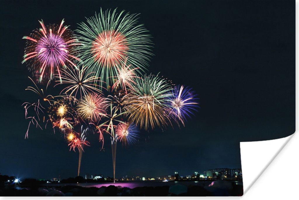MuchoWow Poster Ein Bild vom Feuerwerk in einer Stadt während der Silvesternacht 120x80 cm - Bilder