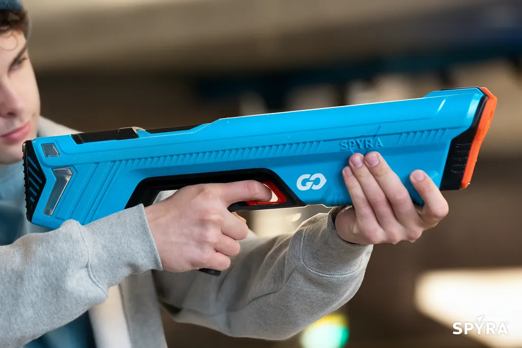 Pistolet à eau SpyraGO Bleu idéal pour piscine et activités de jardin