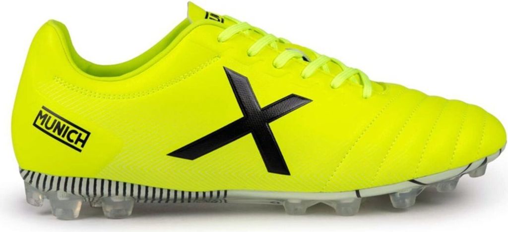 Munich Soccer Boots 2159303 in Yellow color size 45
