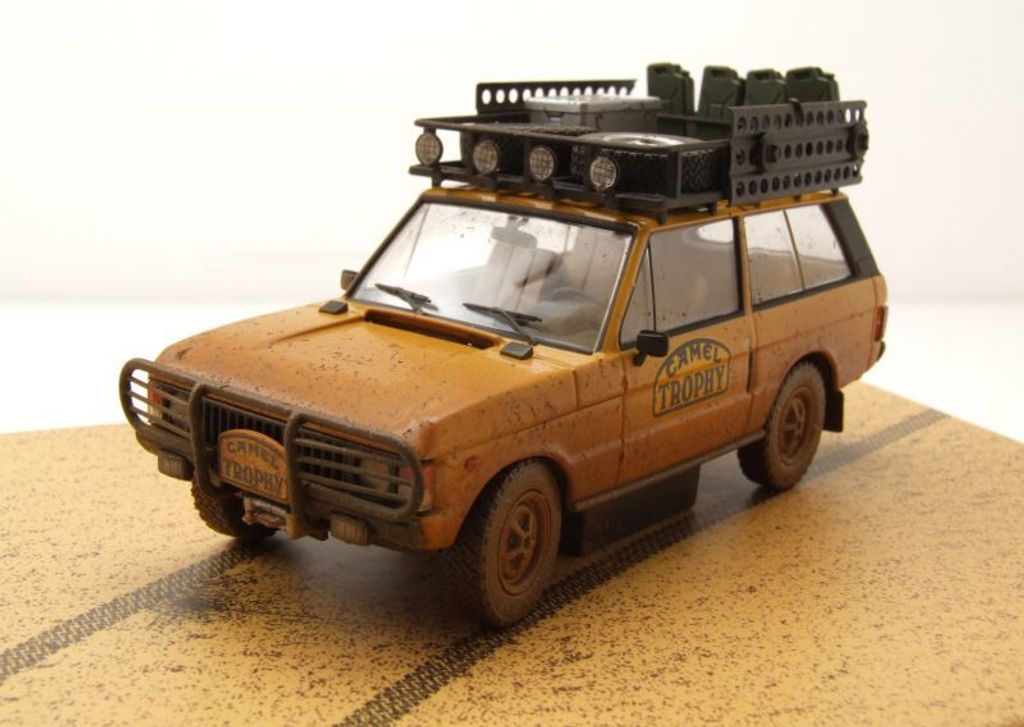 Land Rover Range Rover Camel Trophy Papua Nowa Gwinea 1982 Zdjęcie produktu 