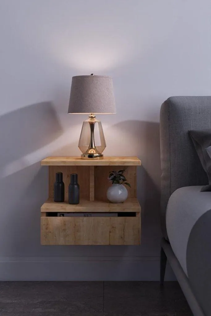 Table de chevet suspendue pour optimiser l'espace dans une petite chambre - 4