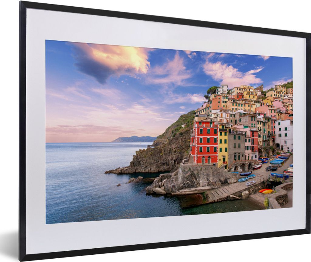 MuchoWow MuchoWow Gerahmtes Poster Blick auf Riomaggiore in den Cinque Terre. 60x40 cm - Poster mit zchwarzem Bilderrahmen - Schlafzimmer - Pla...