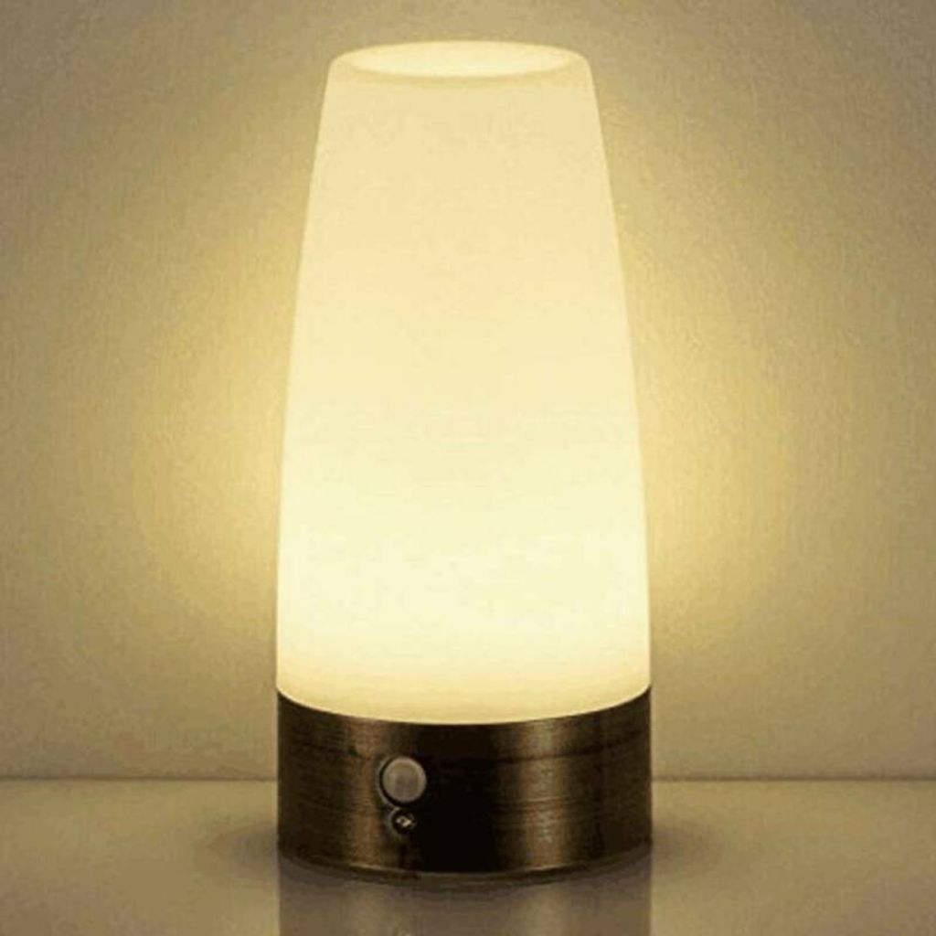 2x LED Batterie Nachtlicht Lampe Nachtlampe Mit Bewegungsmelder Notlicht Licht