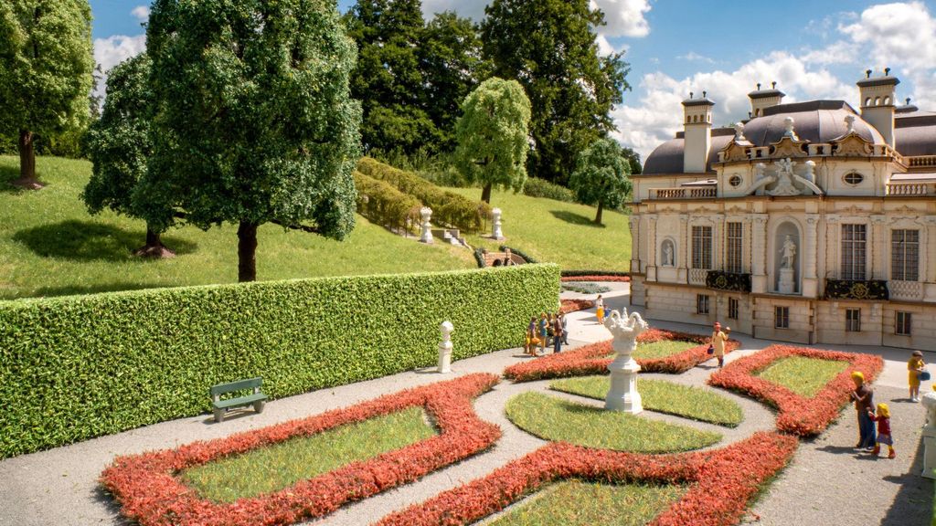 NOCH 21518 Hecken, hoch - grün, 2 Stück, 4 x 1 cm, je 50 cm lang