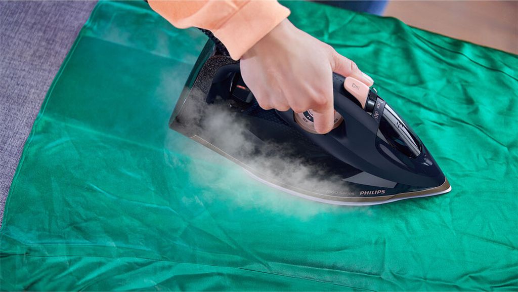 PHILIPS Bügeleisen DST 7510/80 Produktbild 3