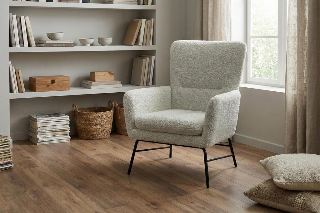 Moderner Sessel Breeze hellgrau Polstersessel mit Metallbeinen für Wohnzimmer & Schlafzimmer