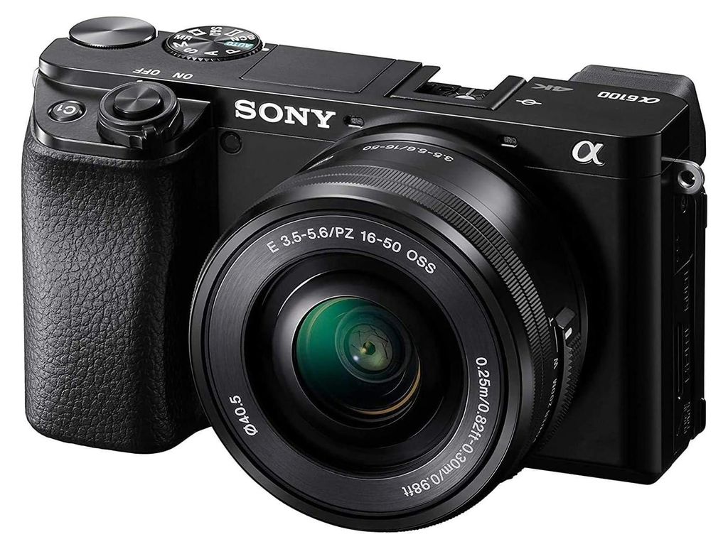 Sony Alpha A6100 + 16-50 mm f/3.5-5.6 OSS II Produktbild 