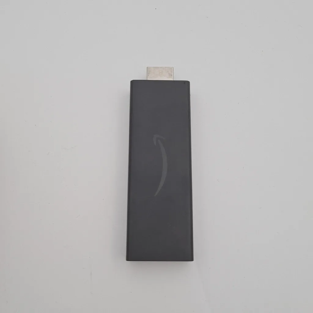 STRONG Leap-UNA Android TV Streaming Stick 4K UHD avec Google TV Intégré - 29