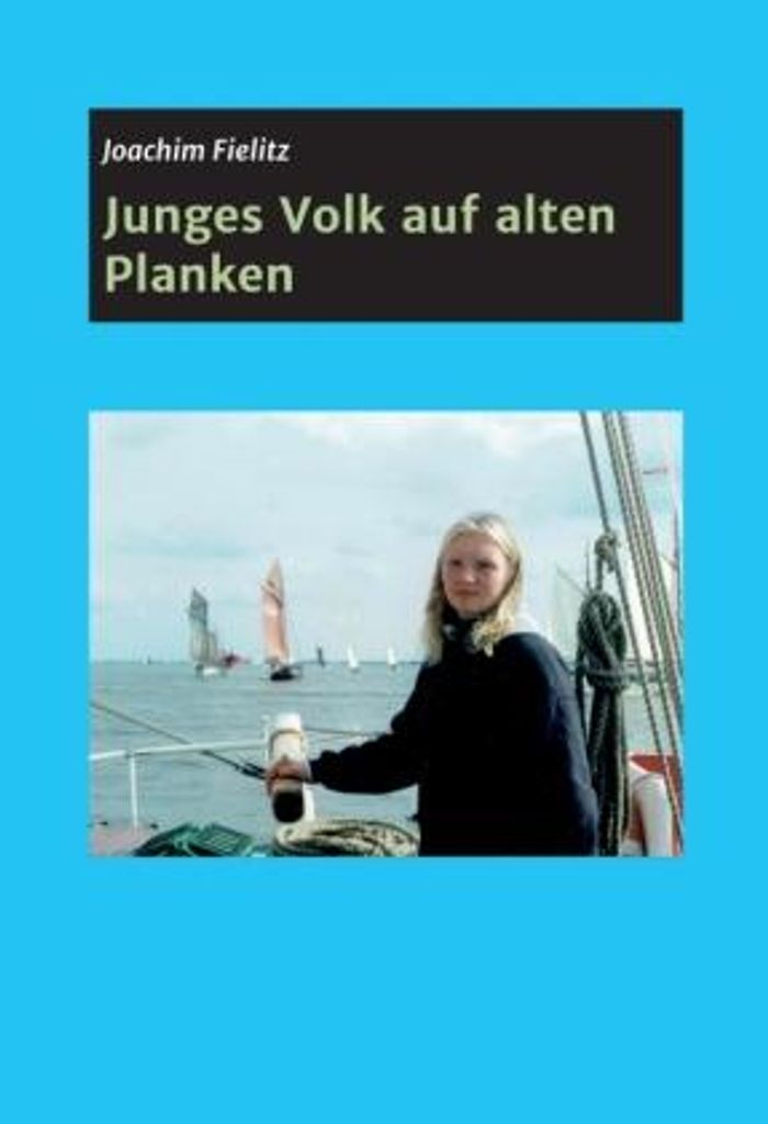 Junges Volk auf alten Planken