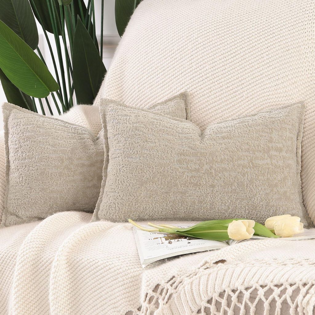 Set mit 2 Kissenbezügen aus Chenille-Samt mit Zierbordüre, weiche, neutrale Dekokissen für Sofa und Schlafzimmer, Boho-Akzentkissen für Schlaf-...