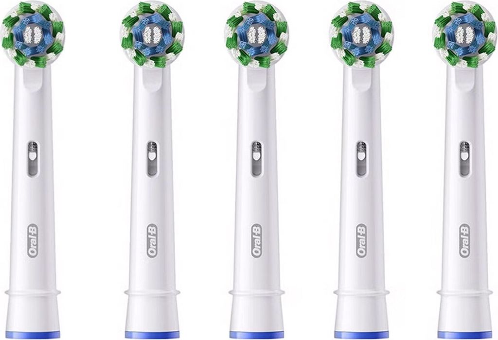 Braun Oral-B Pro CrossAction 4+1 Accessoires pour brosses à Image du produit 