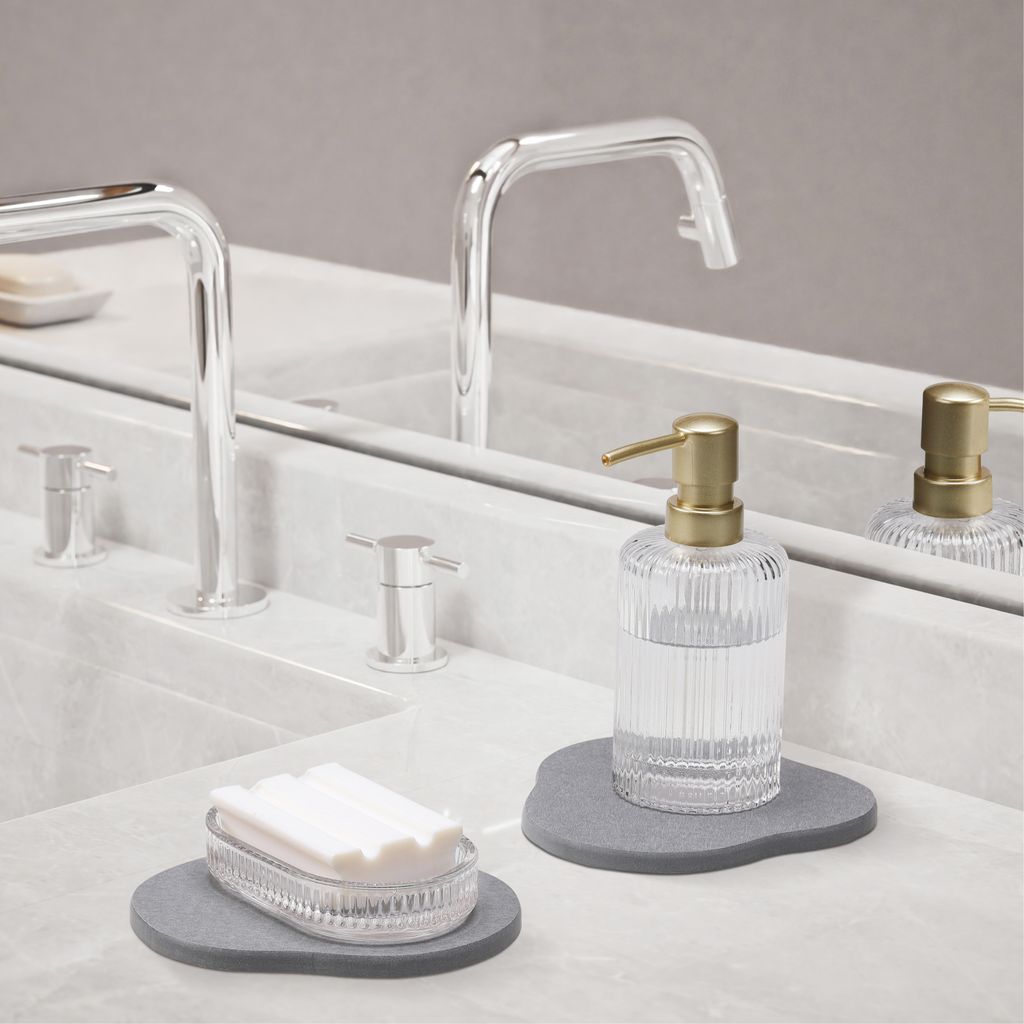 Navaris 2er Set Kieselgur Stein Untersetzer klein - Diatomaceous Tray Wasser absorbierend - Steinmatte für Badezimmer - Bad Unterlage - Grau