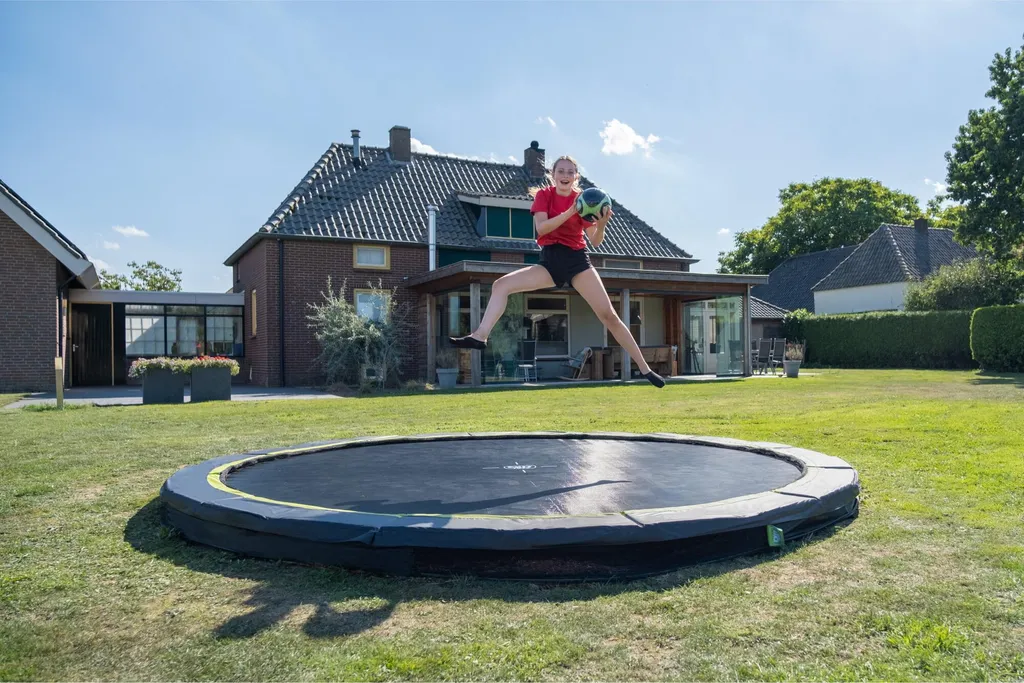 Trampoline enterré discret EXIT Silhouette ø427cm anti-chute - 7