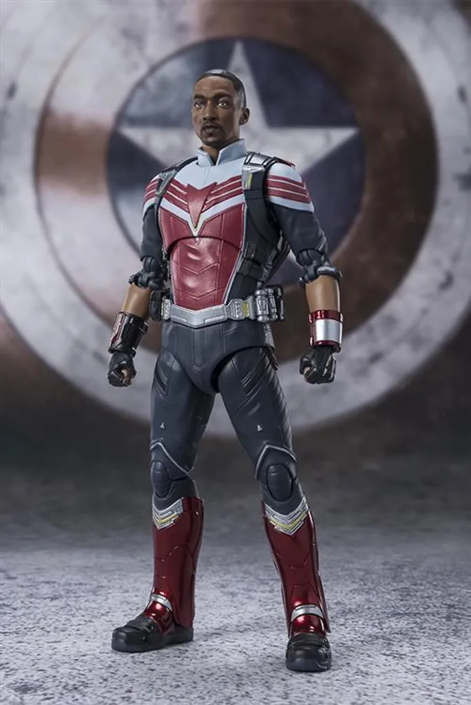 Falcon S.H. Figuarts Bandai Figurine ultra détaillée 15 cm BTN60873-4