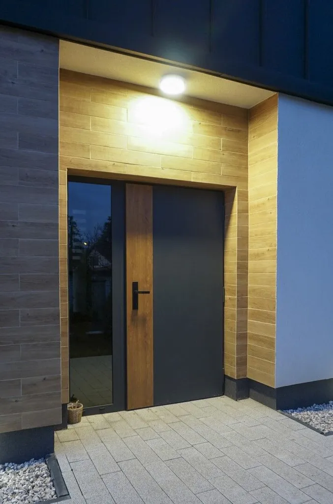 Solution éclairage extérieur IP65 : plafonnier LED 18W rond gris robuste