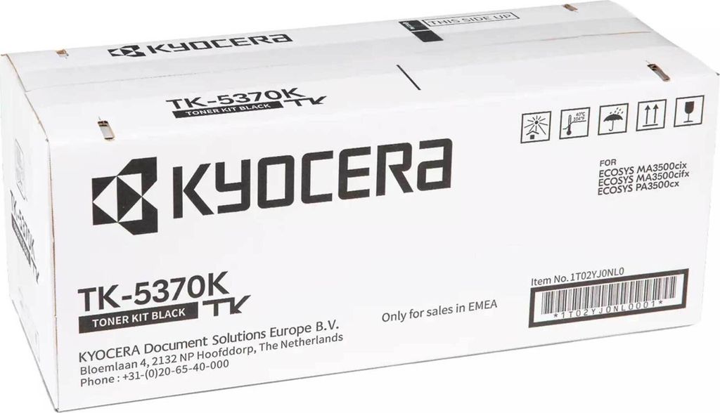 A product box for a Kyocera toner kit.