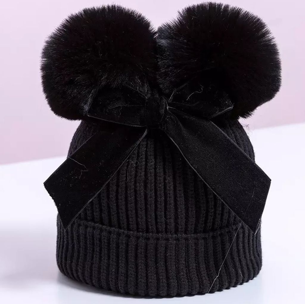 Stylische Bow Kindermütze in Schwarz - Perfekt für kalte Tage KP21306