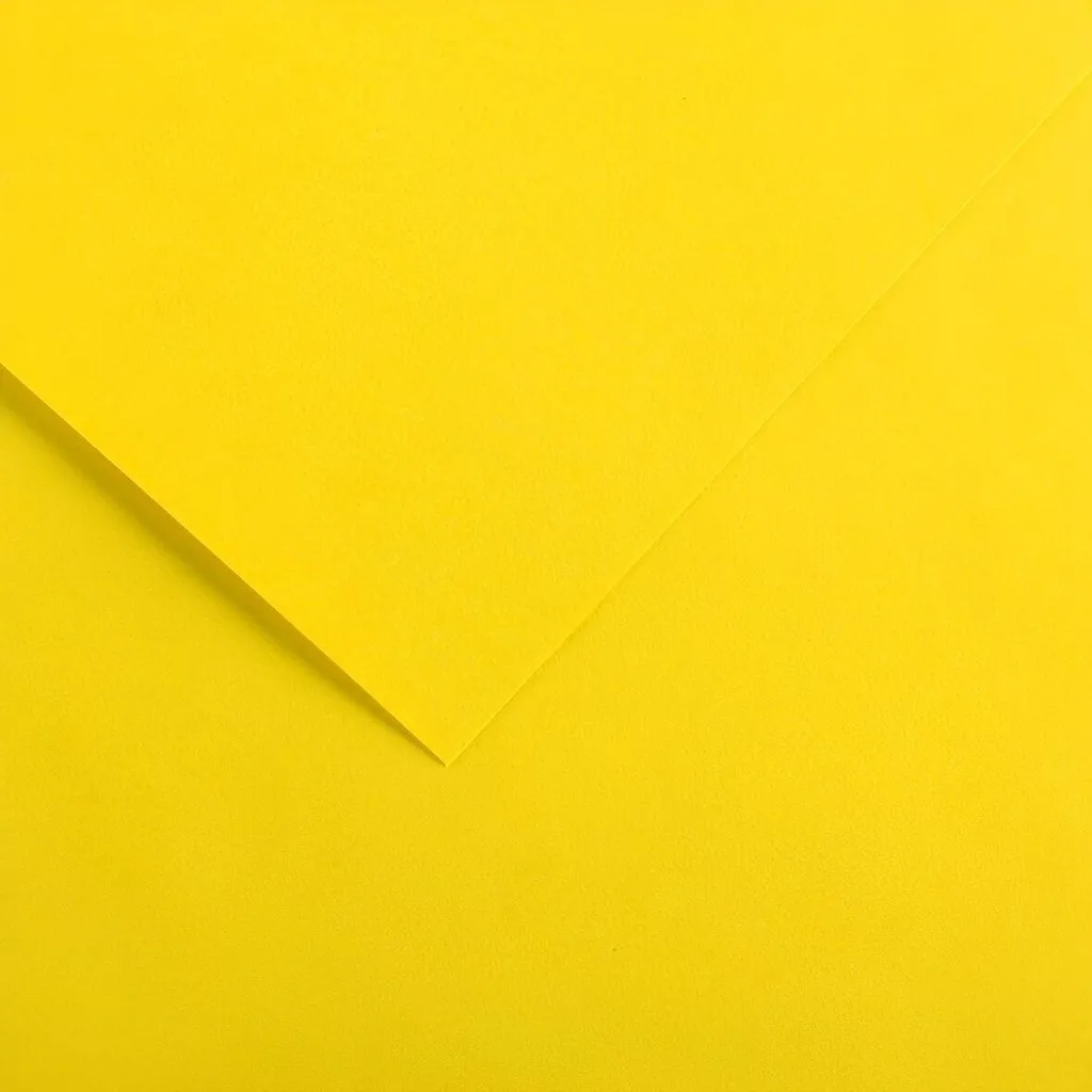 Carton Jaune A3 185g Iris : Le Support Rigide pour vos Affiches et Créations