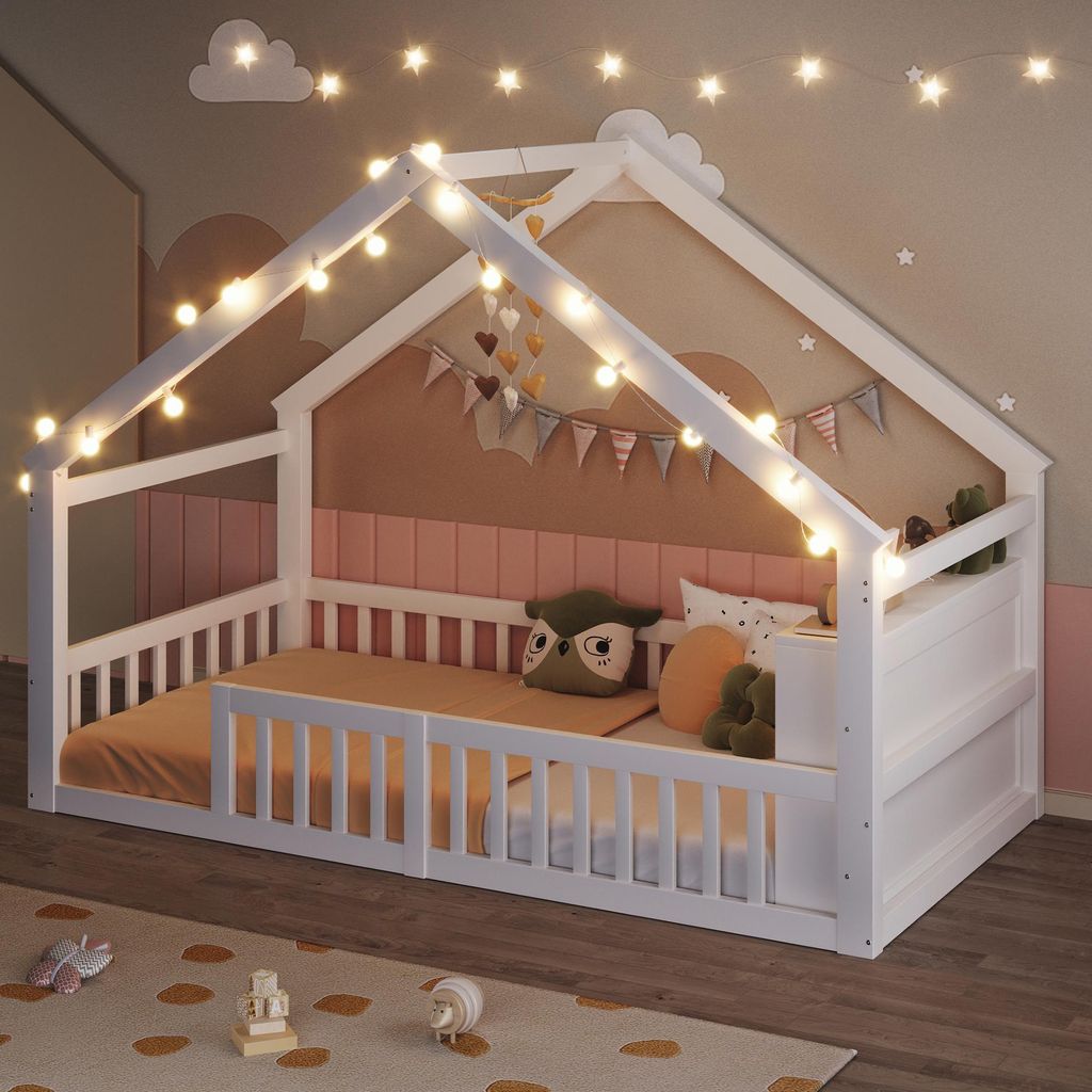Merax Kinderbett 90x190 cm, Hausbett mit Geländer, Regalen, Glühbirne, Kiefernholz, für Kinderzimmer, Flachbett, Jugendbett, Bodenbett, Weiß