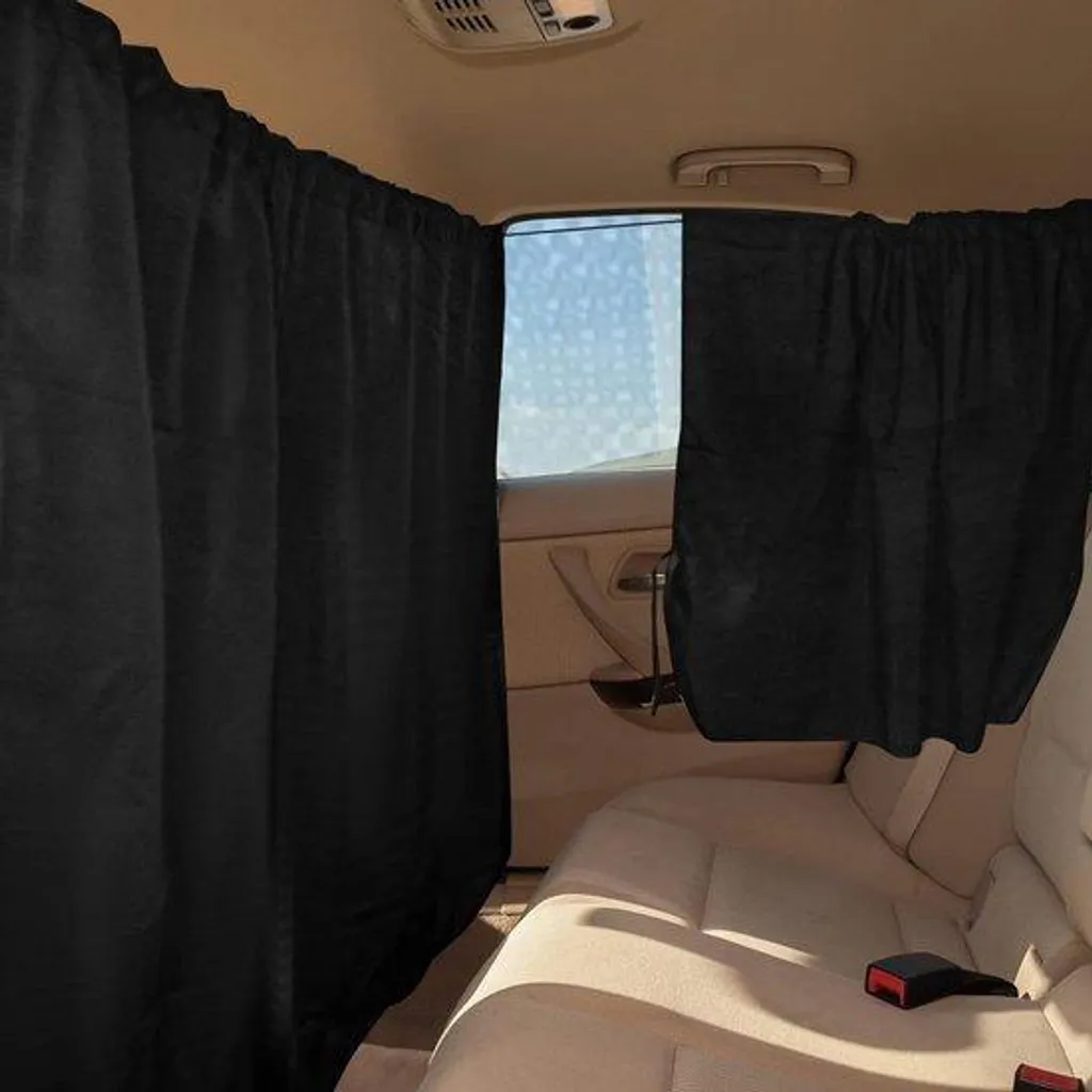 Rideaux occultants pour voyage en camion - Séparation et vitres de côté
