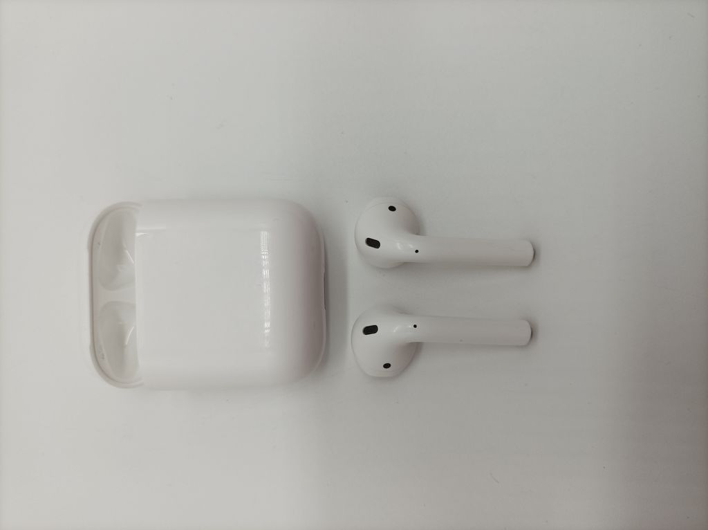 Apple AirPods with Charging Case MV7N2ZM/A Produktbild 65
