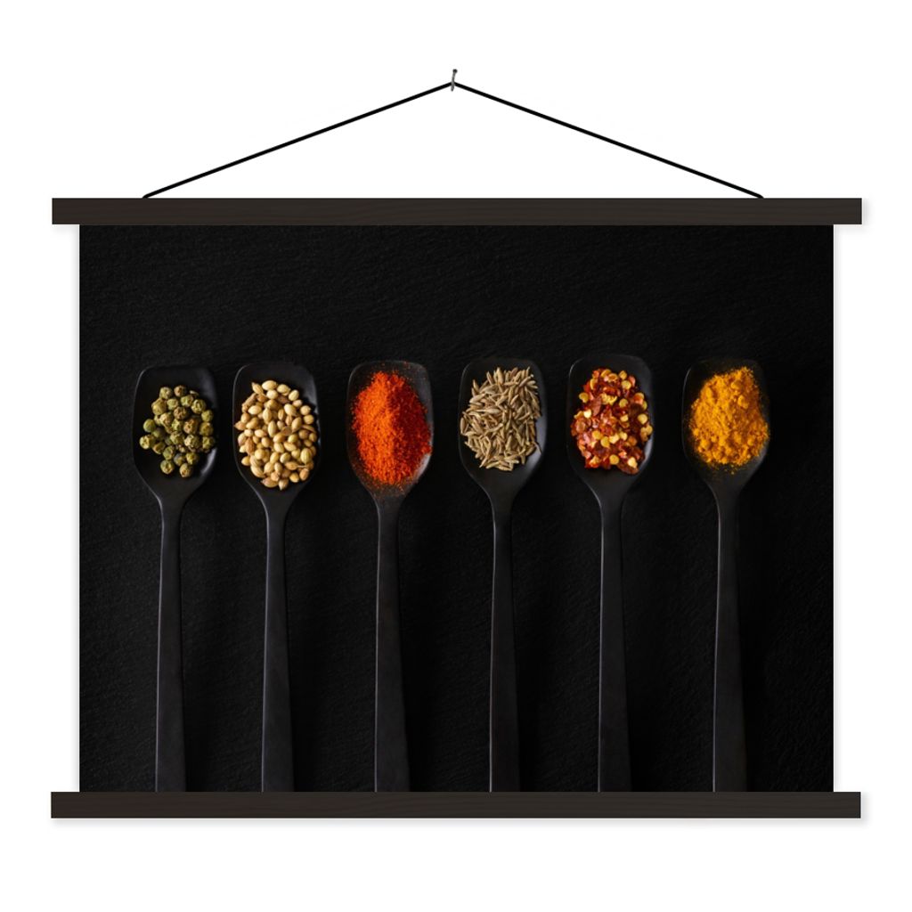 MuchoWow Textilposter Löffel - Gewürze - Schwarz - Gewürze - Rustikal 120x90 cm mit schwarzem Rahmen - Aufhänger für Poster