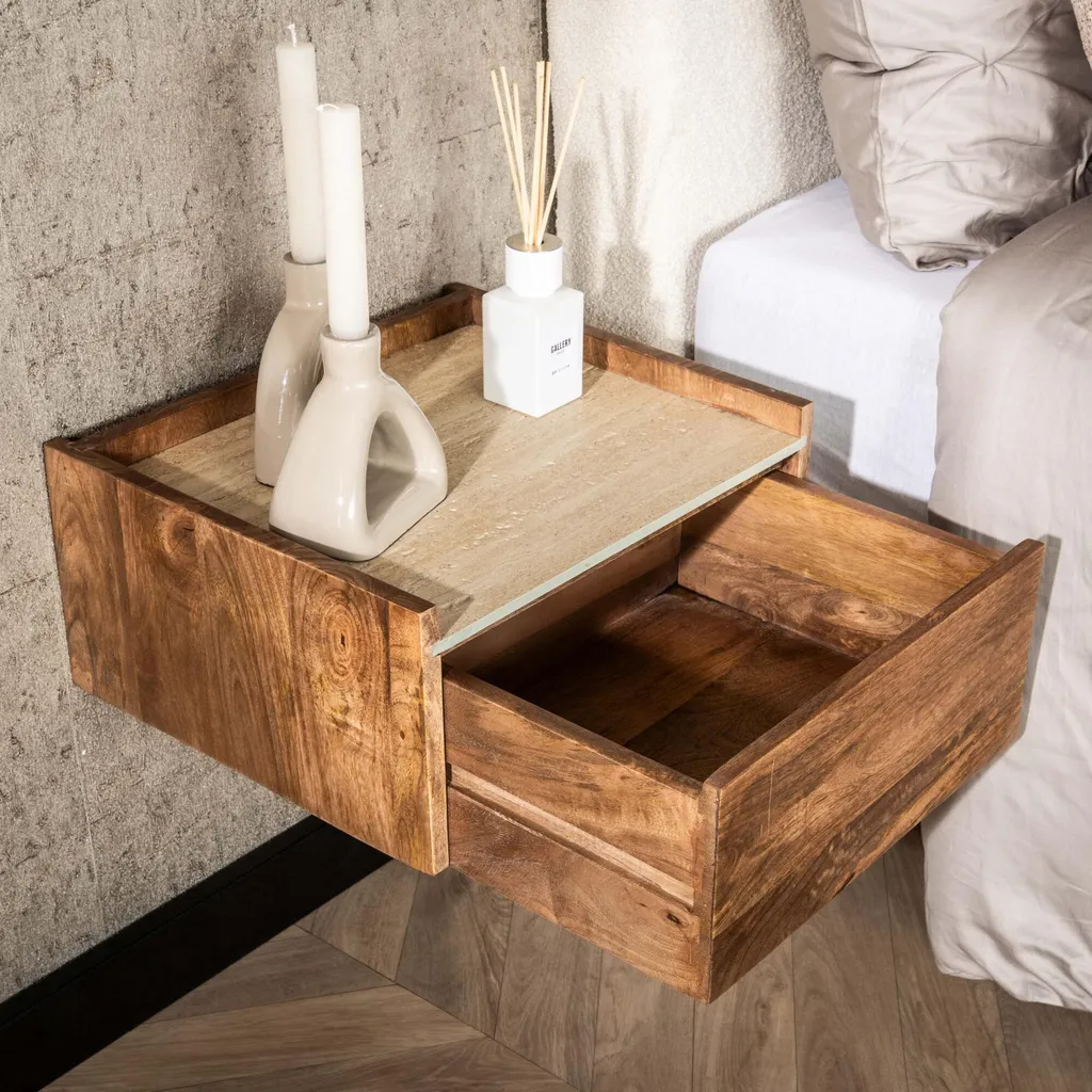 Table de chevet compacte pour optimiser le rangement en chambre