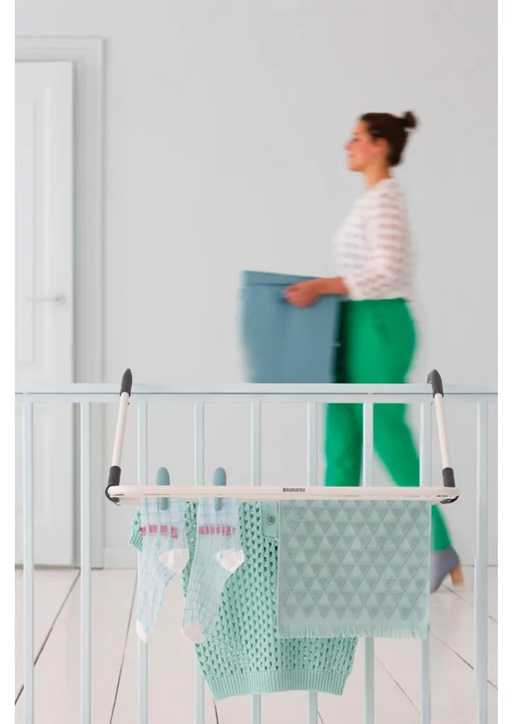 Sèche-linge de porte gain de place Brabantia idéal pour petits studios - 8